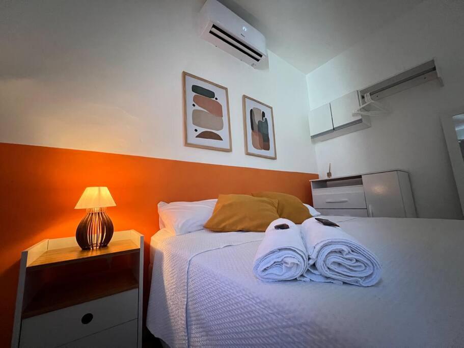 Apartamento Casa De 2q Ate 6 Pessoas 100m E Entrada Independente